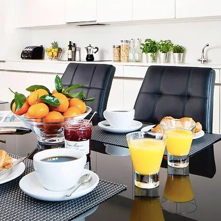 Lägenhet Impressive 2 Bed En In Grand Canal